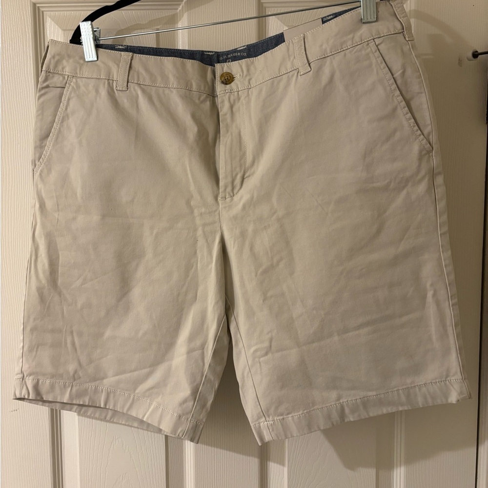 Bass Tan Bermudas Casual Summer Shorts Size 16